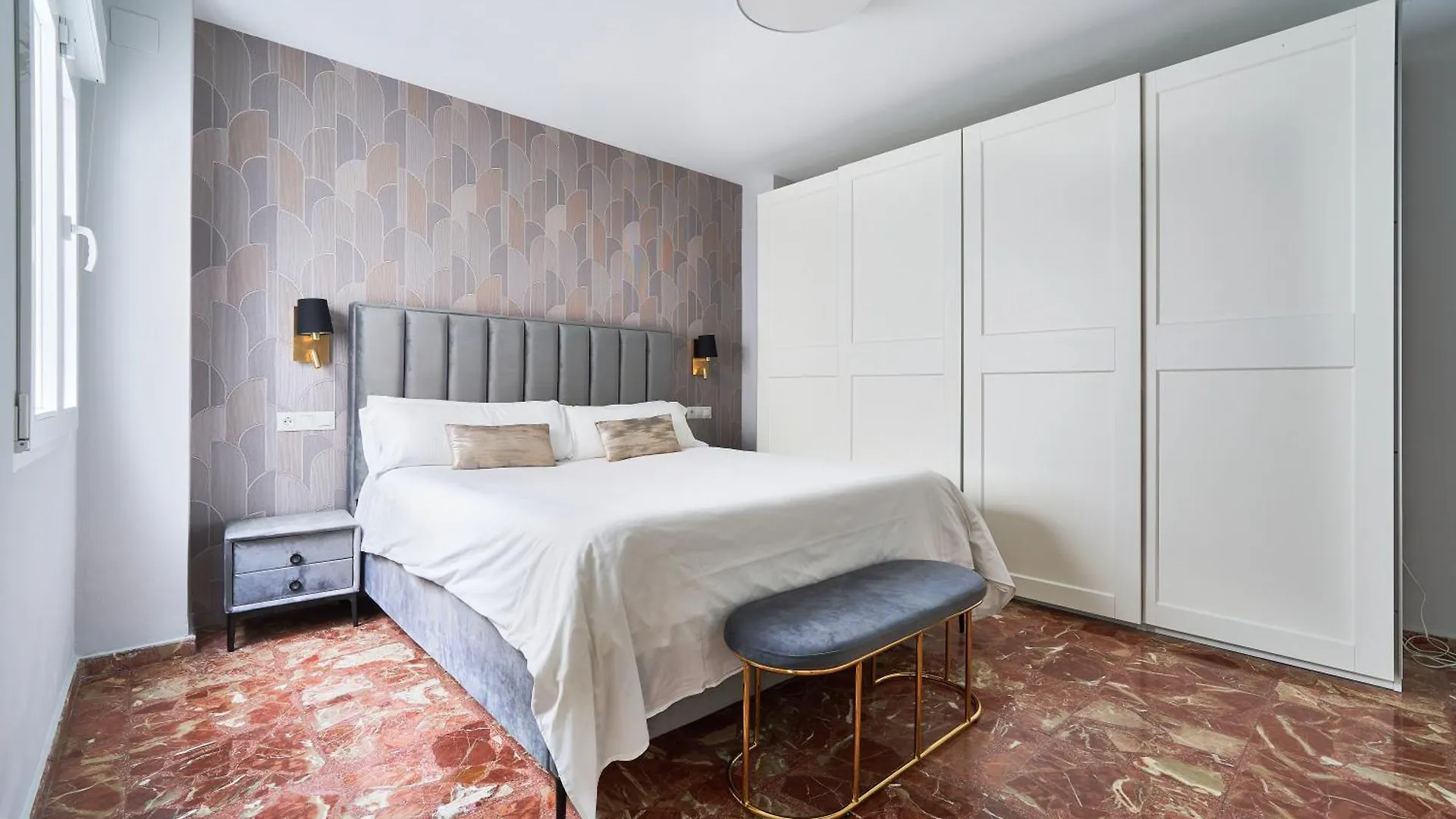 Sun-Kissed Getaway Apartment Malaga